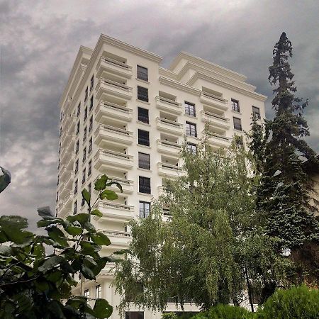 Central Luxury Apartment Prishtinë Ngoại thất bức ảnh