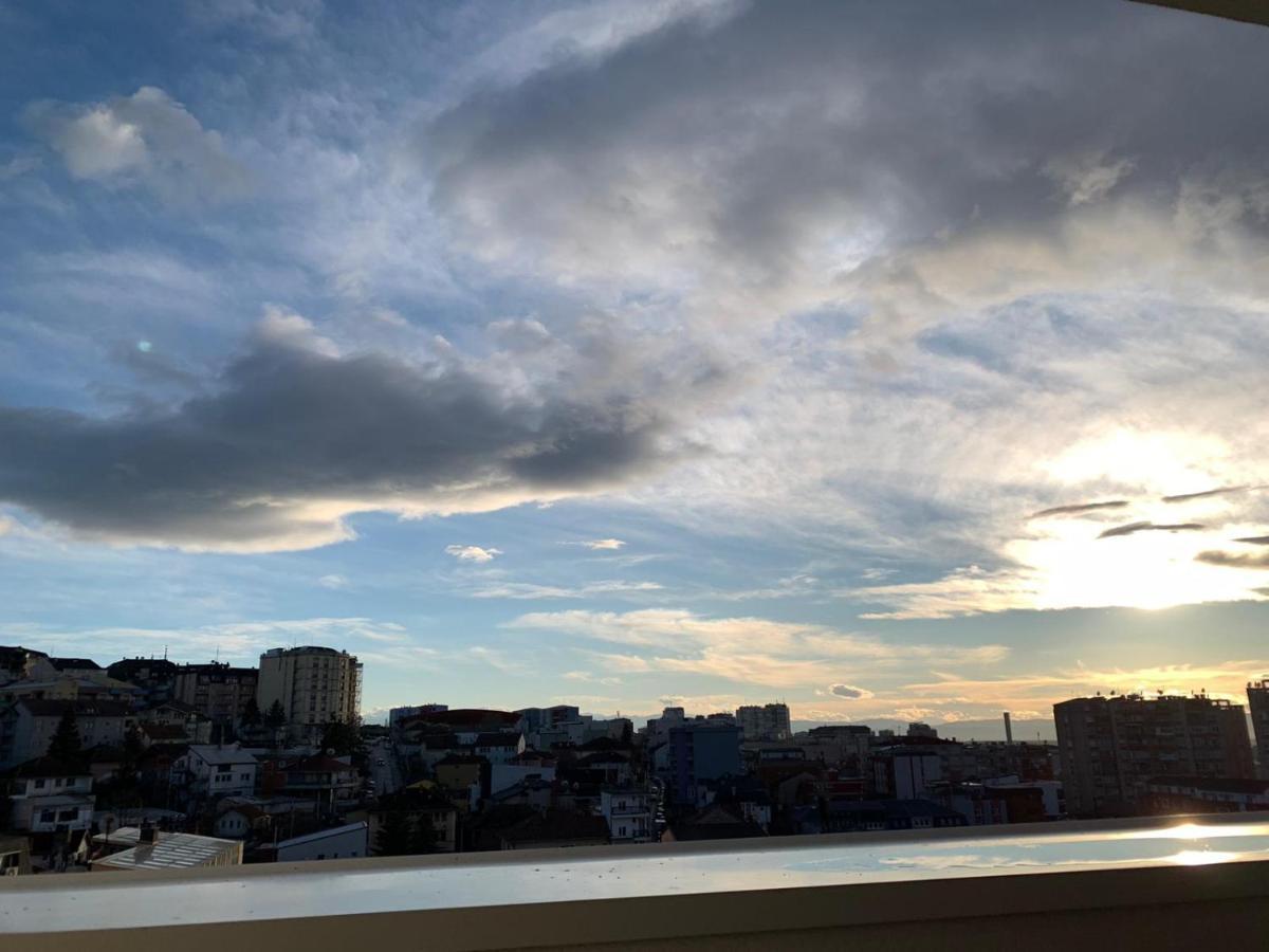 Central Luxury Apartment Prishtinë Ngoại thất bức ảnh