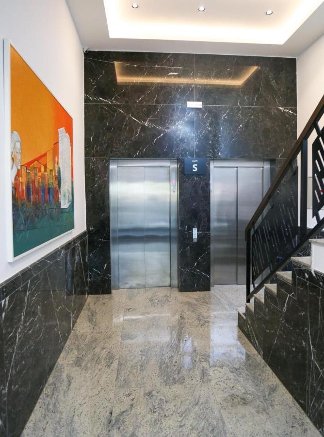 Central Luxury Apartment Prishtinë Ngoại thất bức ảnh