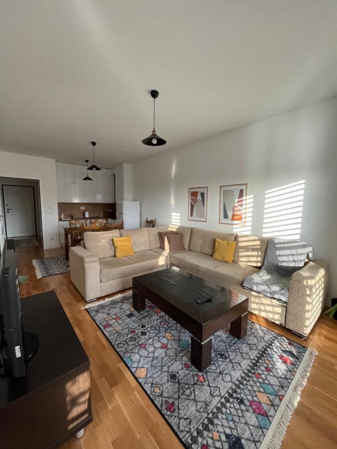 Central Luxury Apartment Prishtinë Ngoại thất bức ảnh