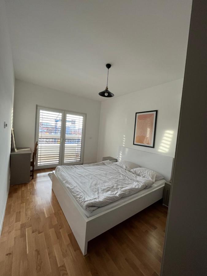 Central Luxury Apartment Prishtinë Ngoại thất bức ảnh
