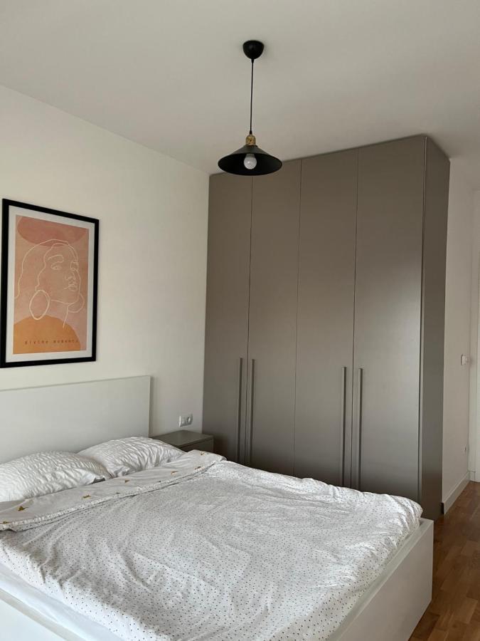 Central Luxury Apartment Prishtinë Ngoại thất bức ảnh